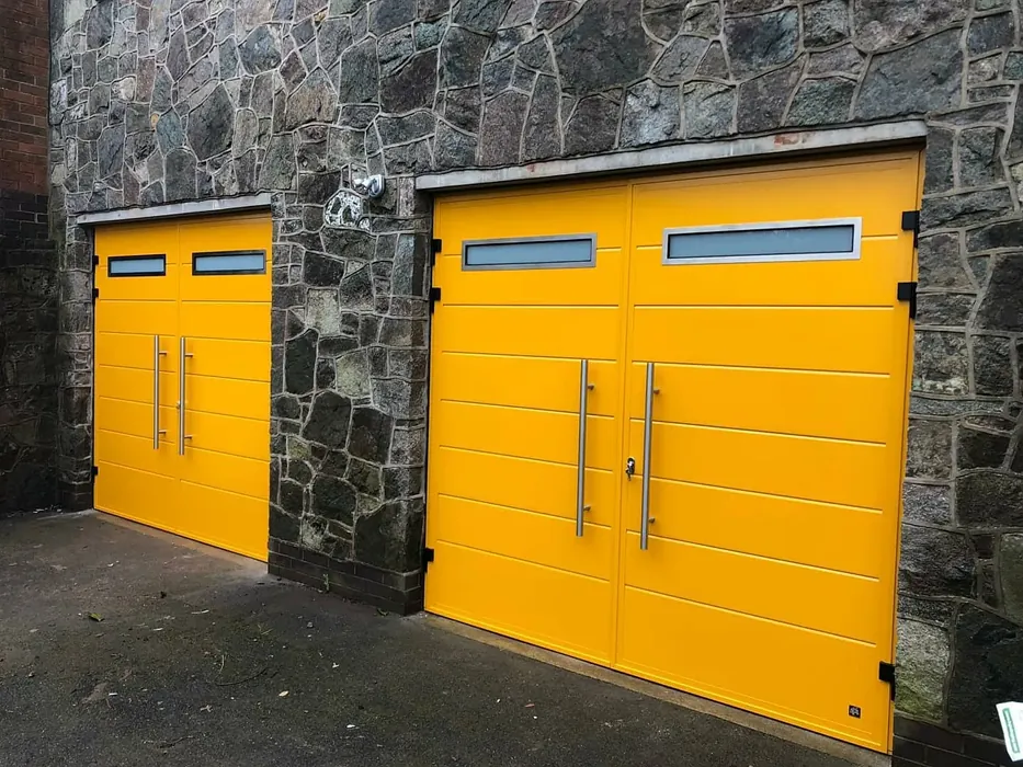 RAL 1037 garage door review