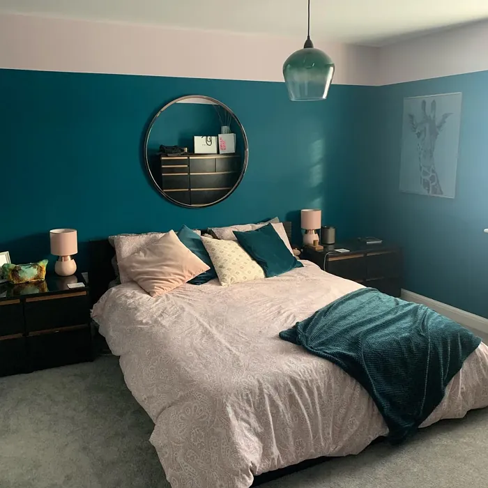 Dulux Teal Ripple bedroom color