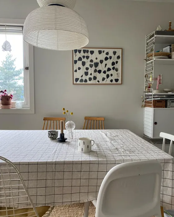 Jotun Tidlös dining room 