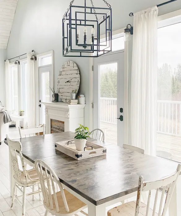 SW Topsail living room interior