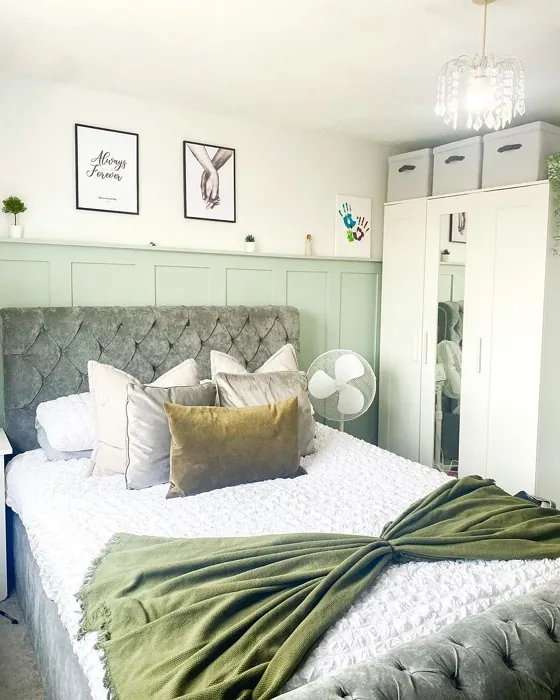 Tranquil Dawn bedroom color review