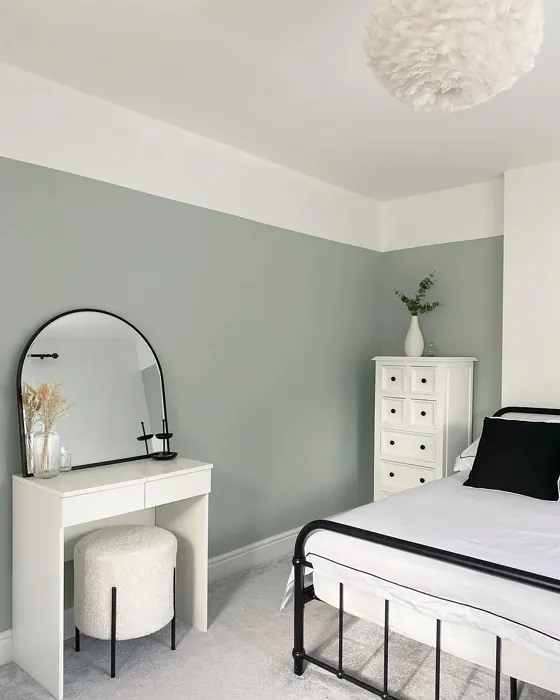 Dulux Tranquil Dawn 45GY 55 052 Paint Color
