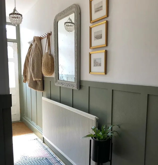 Farrow and Ball 292 hallway review