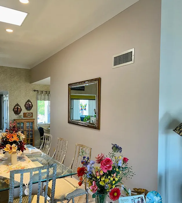 Sherwin Williams Unfussy Beige dining room paint