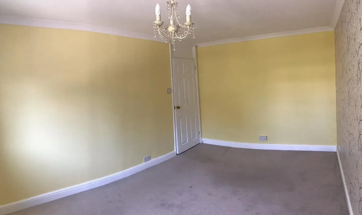 54YY 85/291 wall paint makeover