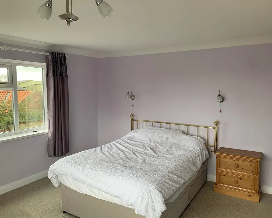 Dulux 10RB 74/066 bedroom paint