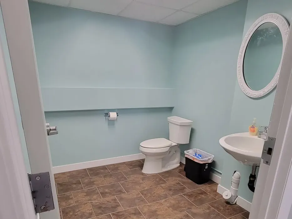 SW Watery bathroom paint