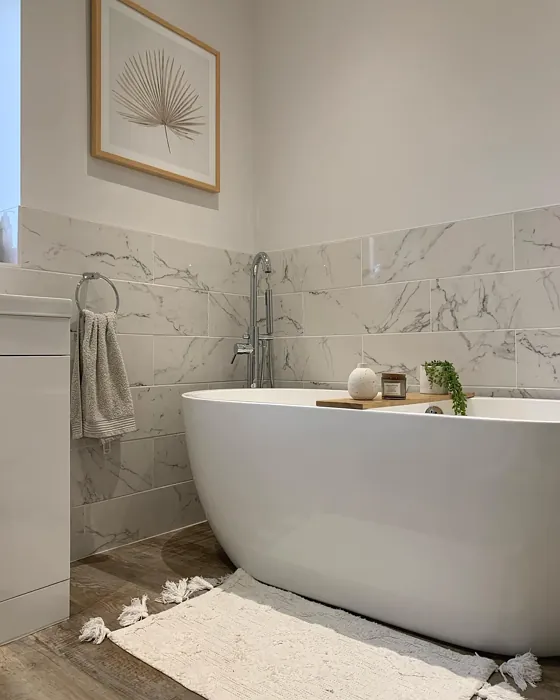 Dulux White Mist bathroom inspiration