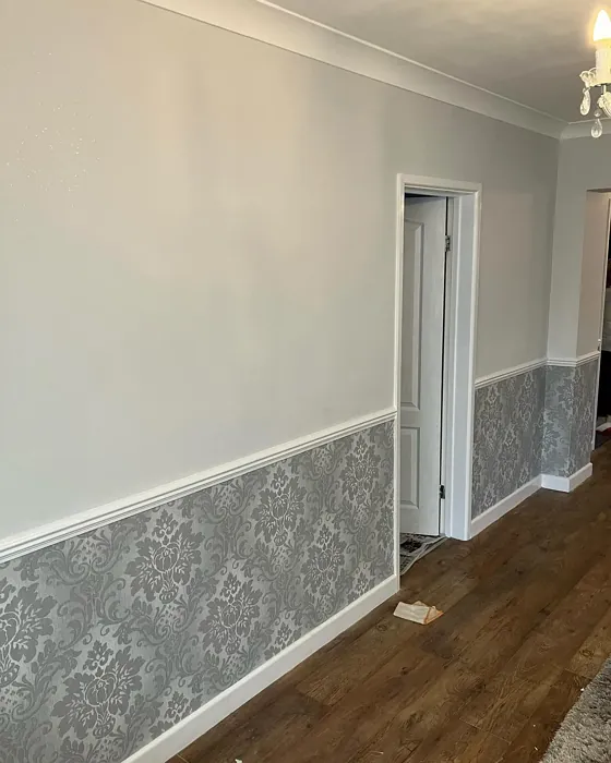 Dulux 30BB 83/001 wall paint 