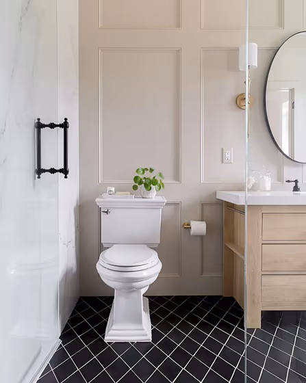 Sw Accessible Beige Bathroom