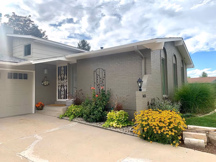 Adaptive Shade Exterior