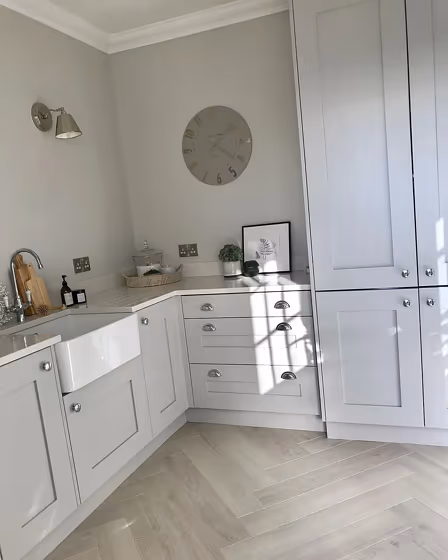 Farrow and Ball 274 kitchen cabinets picture