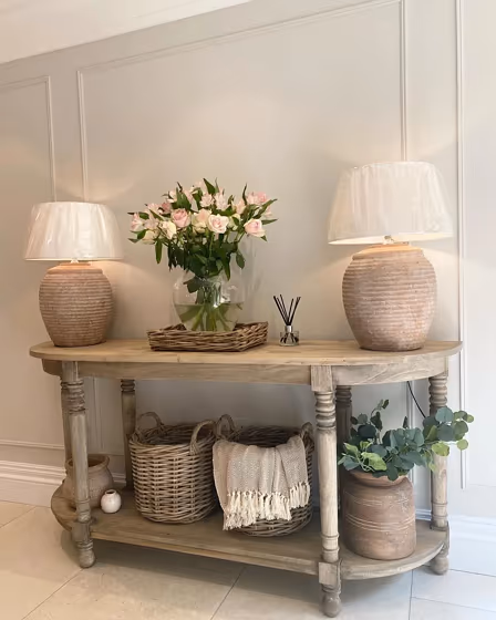 Ammonite living room color