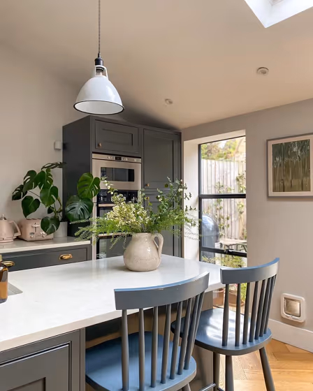 Farrow and Ball Ammonite kitchen photo
