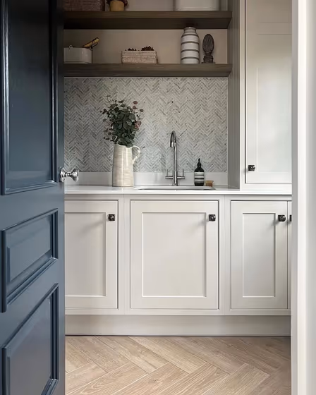 Farrow and Ball Ammonite kitchen cabinets paint review