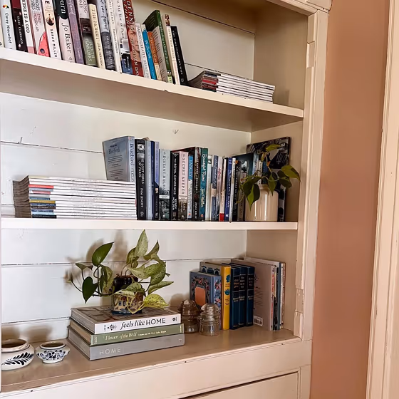 Behr Sedona Pink wall paint color