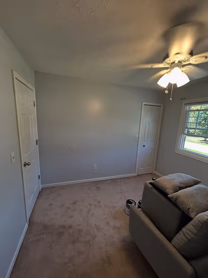 Behr PPU26-12 wall paint color