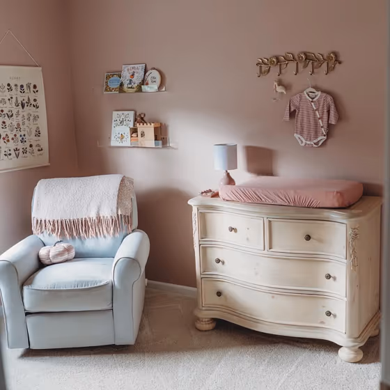 Behr Vintage Charm kids' room color