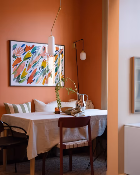 Jotun Bella dining room