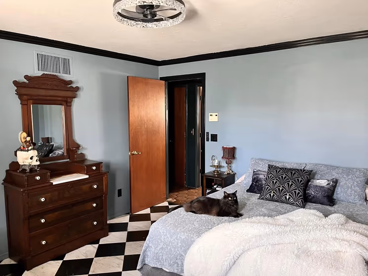 Benjamin Moore Blue Dusk bedroom color review