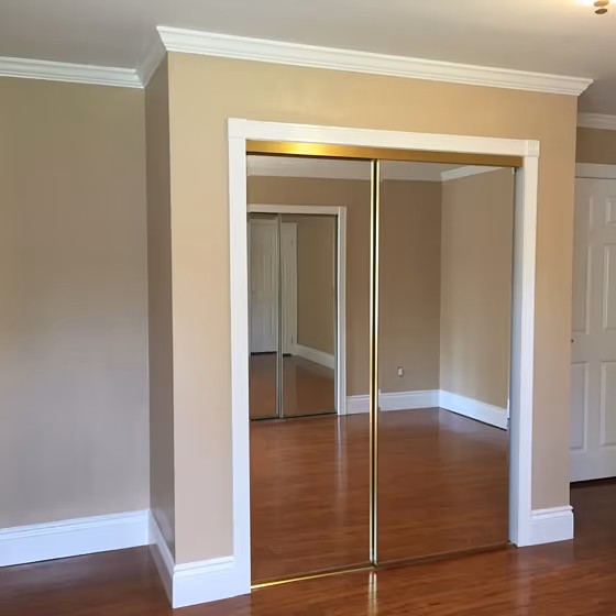 Benjamin Moore Bradstreet Beige wall paint review