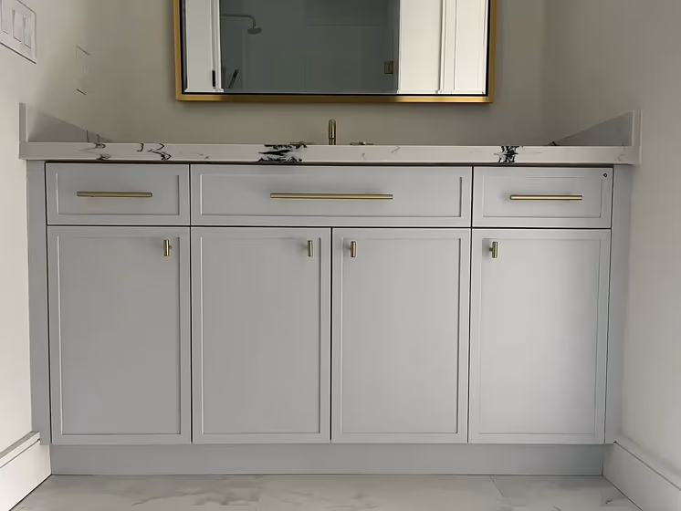 Benjamin Moore Bunny Gray bathroom paint