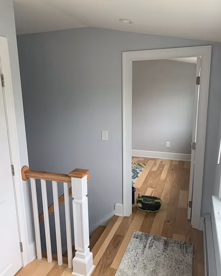 Benjamin Moore Bunny Gray stairs color