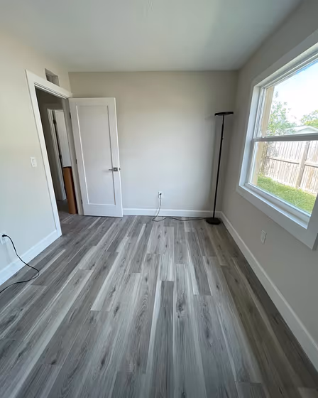 Benjamin Moore Classic Gray Paint