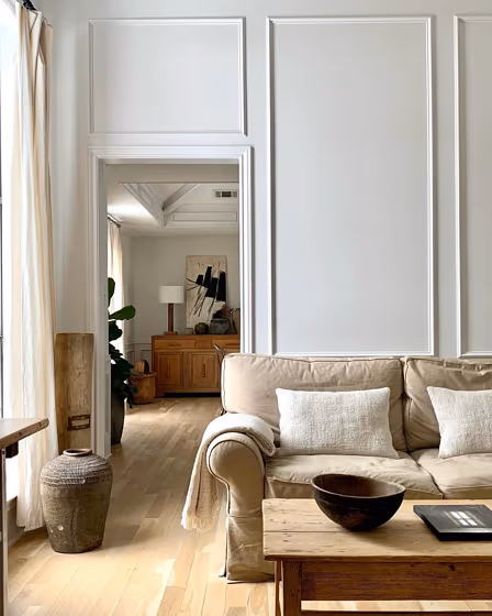 Benjamin Moore Decorator'S White Living Room