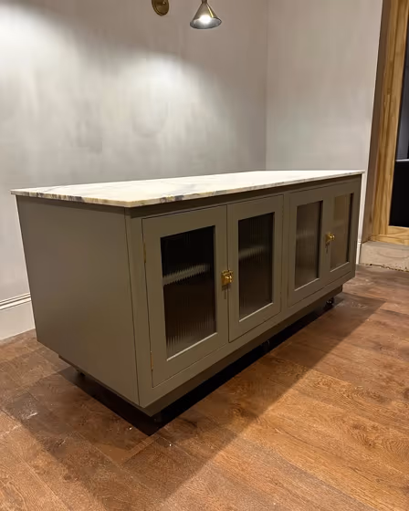 Benjamin Moore Gloucester Sage kitchen cabinets paint