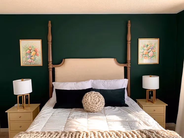 Benjamin Moore Hunter Green Bedroom