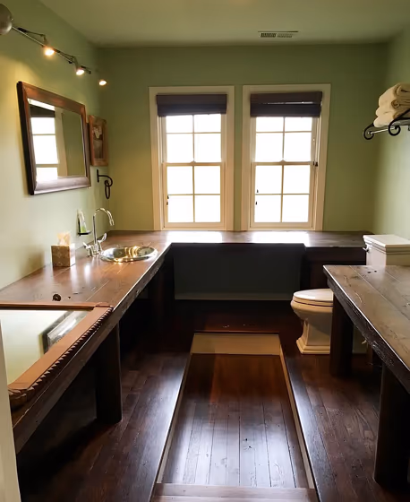 Kittery Point Green Bathroom