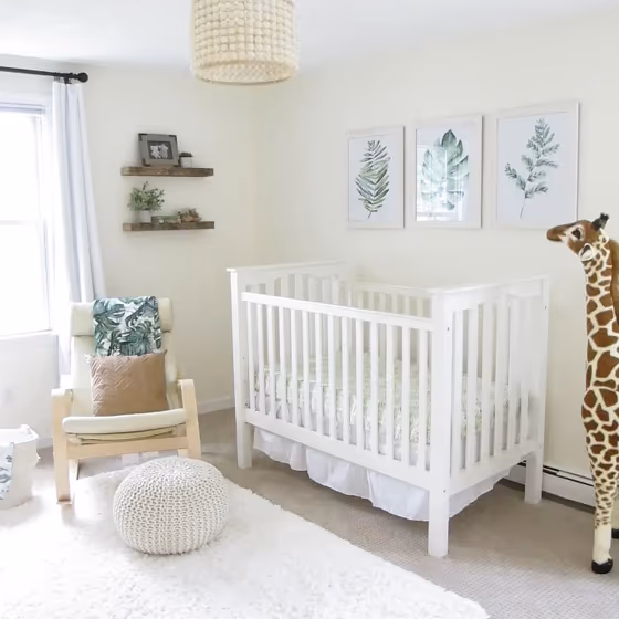 Benjamin Moore Mayonnaise kids' room color review