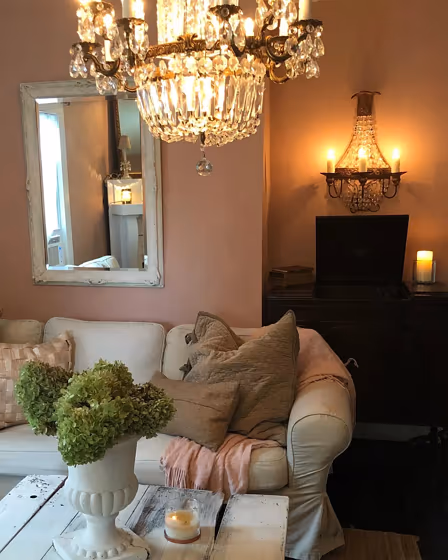 Benjamin Moore HC-63 living room color review