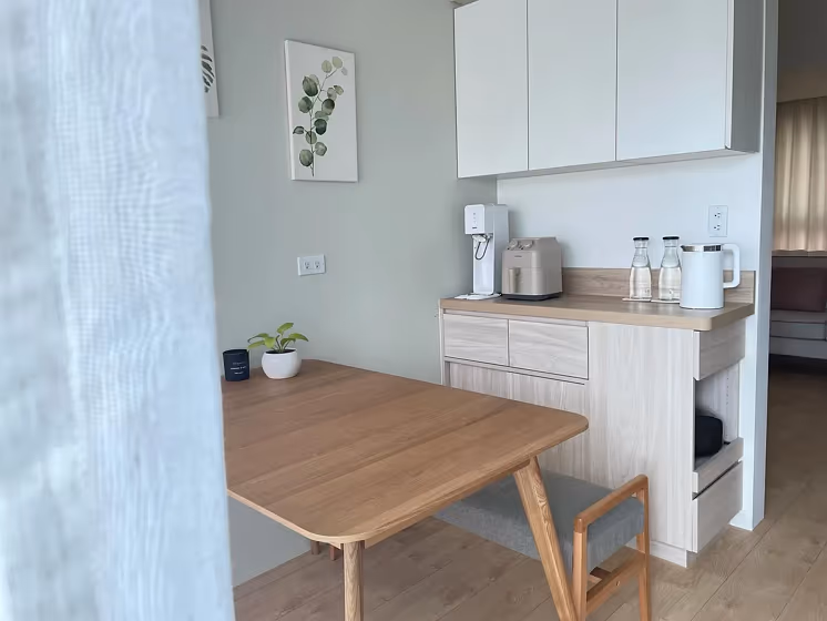 Benjamin Moore Old Prairie kitchen interior