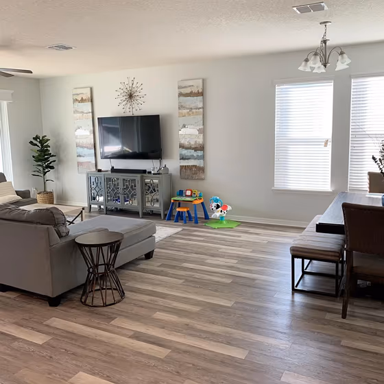 Benjamin Moore OC-55 cozy living room interior