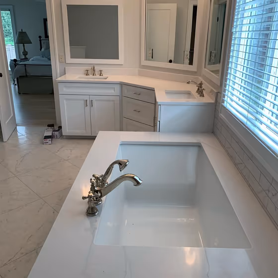 Benjamin Moore Paper White bathroom review