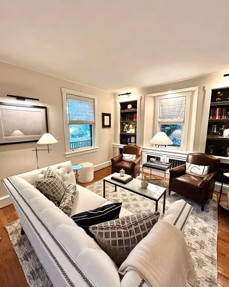 Benjamin Moore Plaster of Paris living room