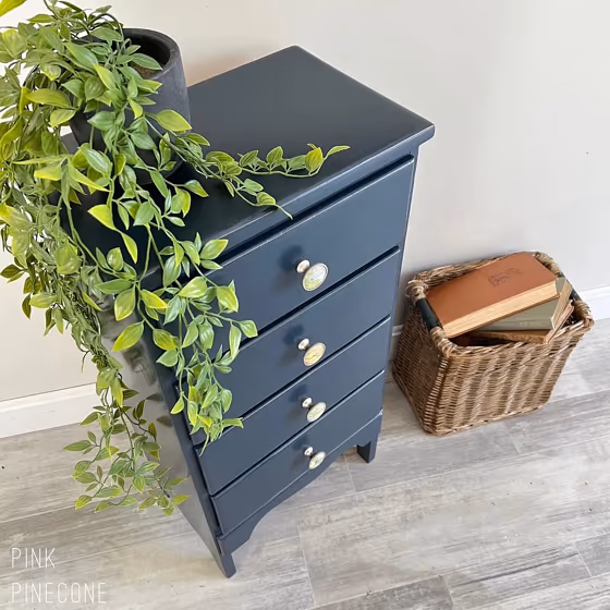 Benjamin Moore 2062-10 painted furniture