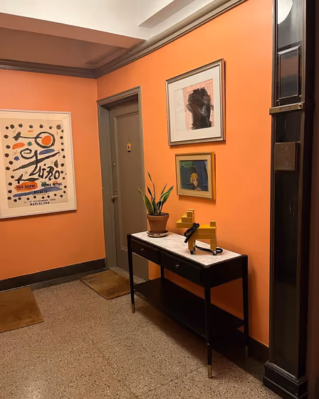 Benjamin Moore Salmon Run hallway