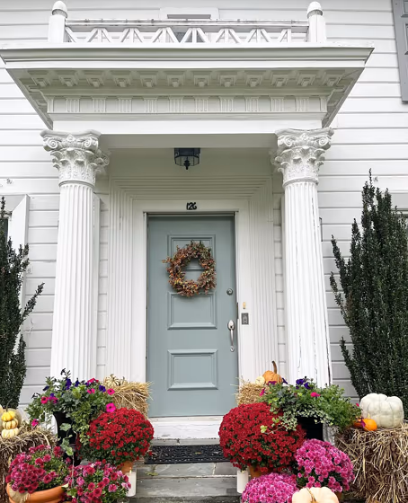 Benjamin Moore CSP-735 front door