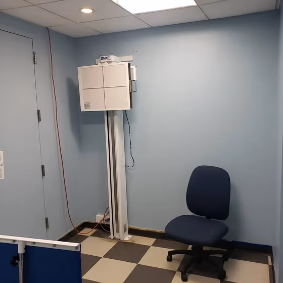 Benjamin Moore Sheer Romance wall paint review