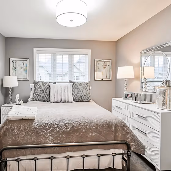 Benjamin Moore Silent Night bedroom color