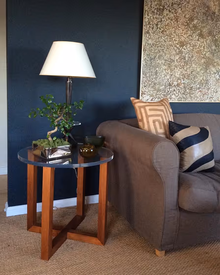 Benjamin Moore Stonecutter living room interior