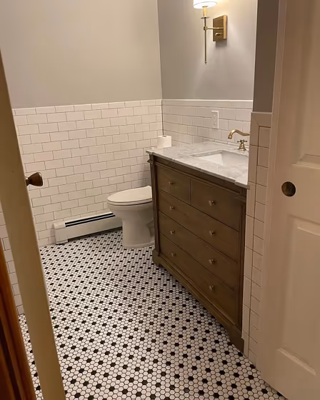 Benjamin Moore Stonington Gray Bathroom