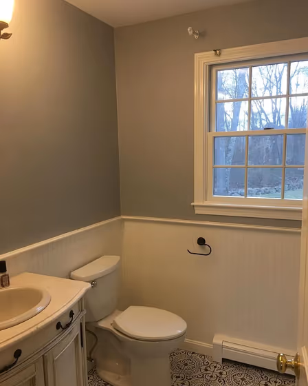 Bm Thundercloud Gray Bathroom