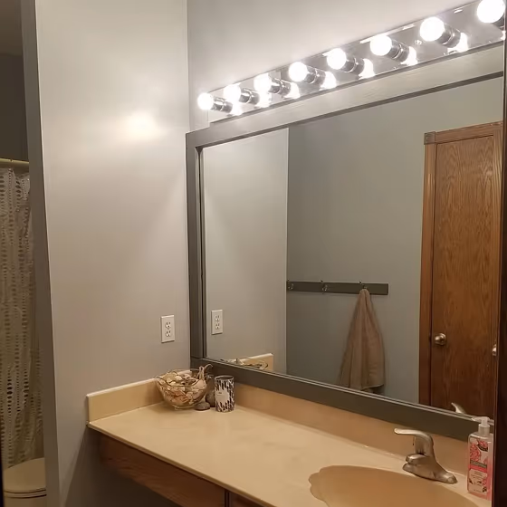 2124-40 Bathroom