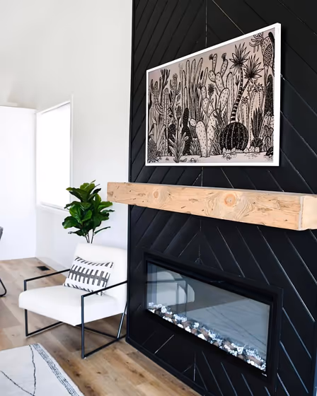 Benjamin Moore Toucan Black living room fireplace paint