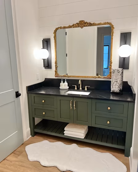 Benjamin Moore 462 bathroom color