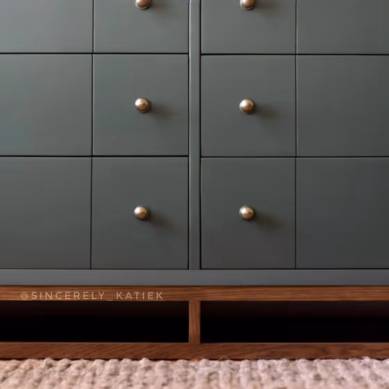 Benjamin Moore Vintage Vogue painted furniture paint